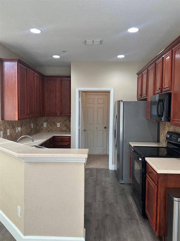 8720 Bigelow Drive, Plano, TX 75024 8720 Bigelow Drive, Plano, TX 75024