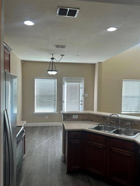 8720 Bigelow Drive, Plano, TX 75024 8720 Bigelow Drive, Plano, TX 75024