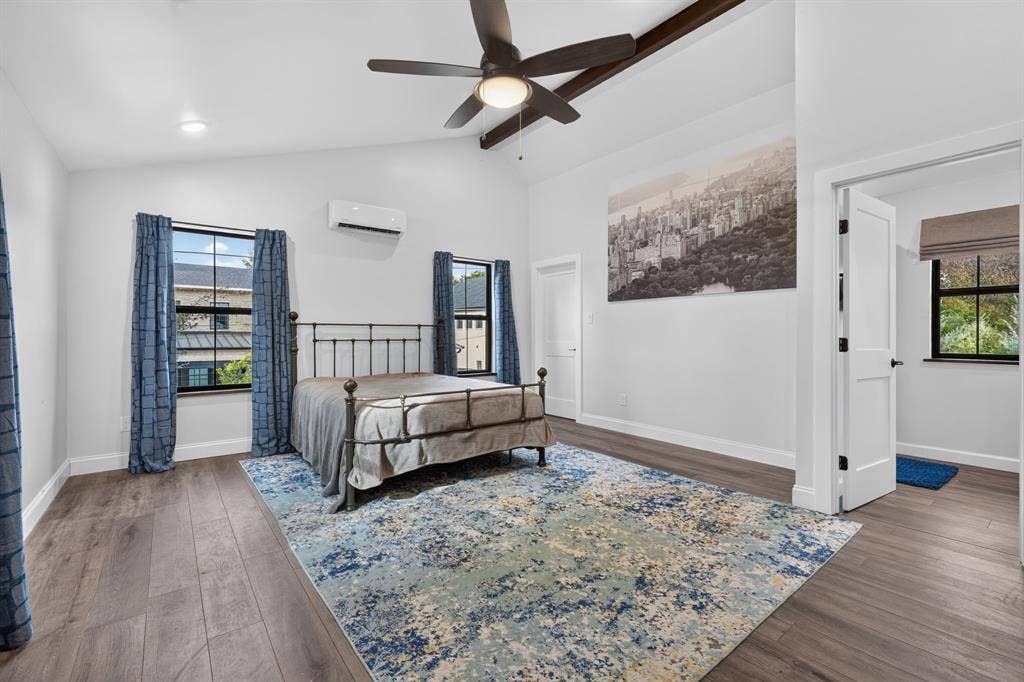 3911 Highgrove Drive, Dallas, TX 75220 3911 Highgrove Drive, Dallas, TX 75220