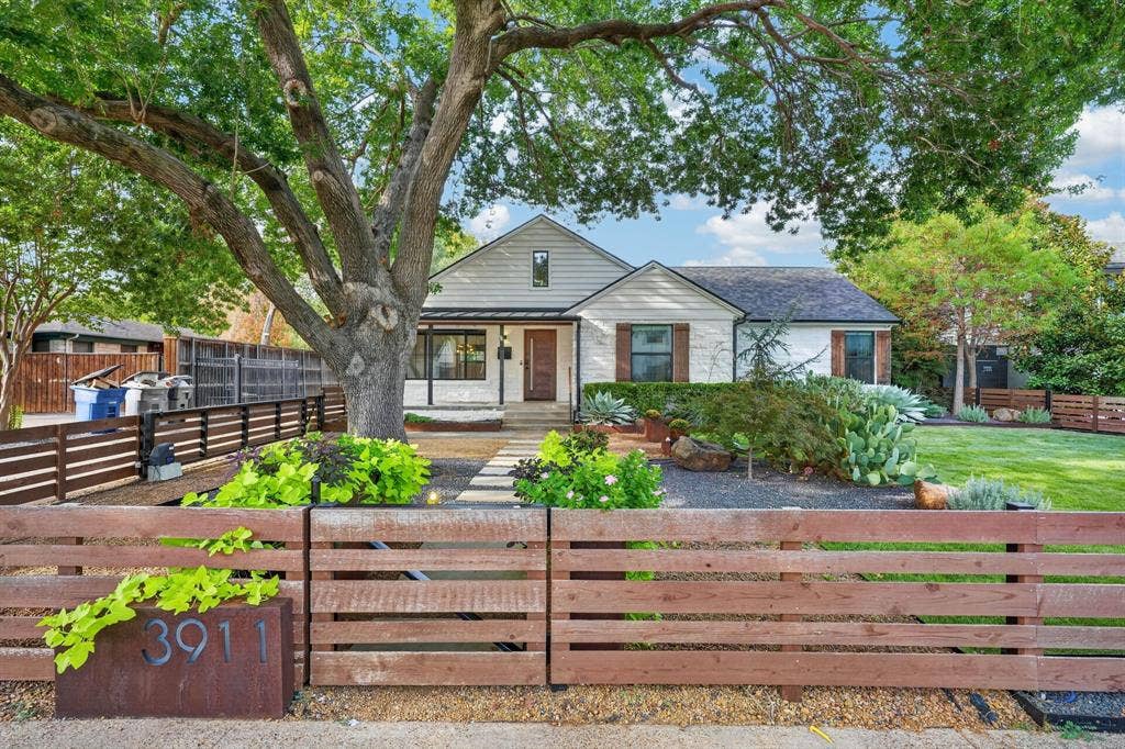 3911 Highgrove Drive, Dallas, TX 75220 3911 Highgrove Drive, Dallas, TX 75220