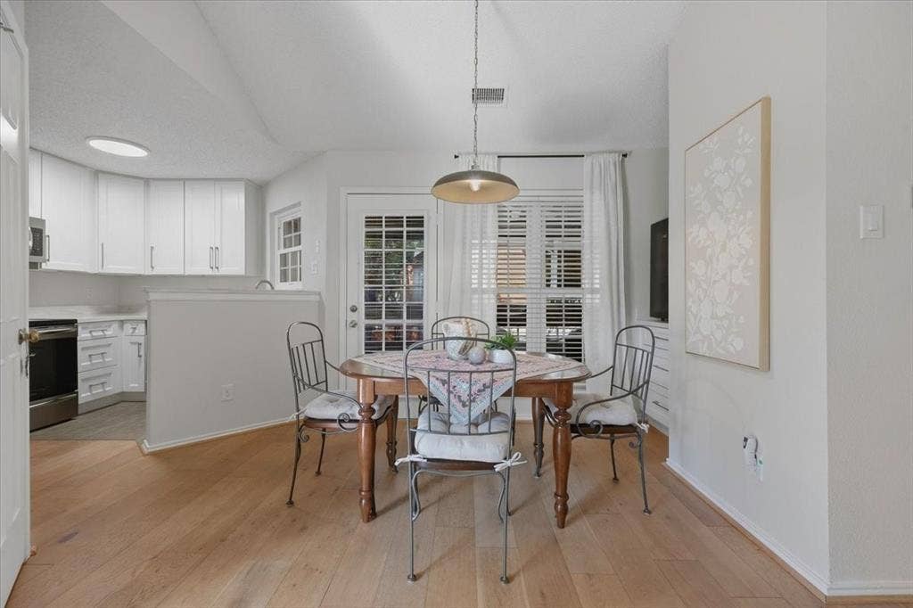 264 Jefferson Parkway, Fort Worth, TX 76107