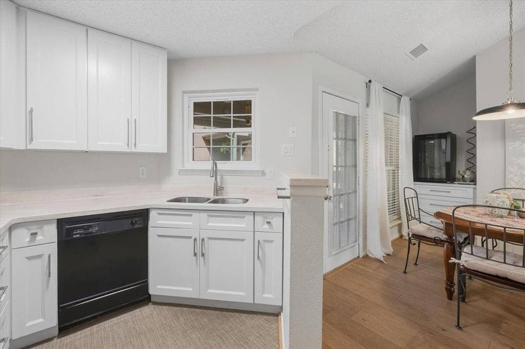 264 Jefferson Parkway, Fort Worth, TX 76107