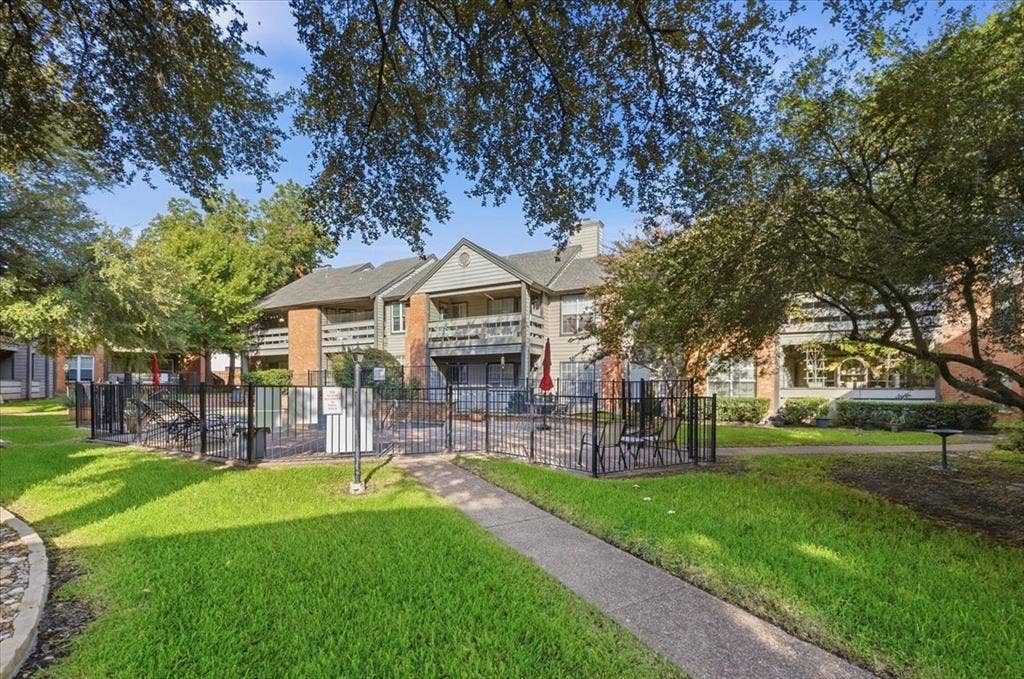 264 Jefferson Parkway, Fort Worth, TX 76107