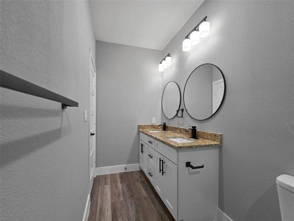 4924 Boca Chica, Malakoff, TX 75148