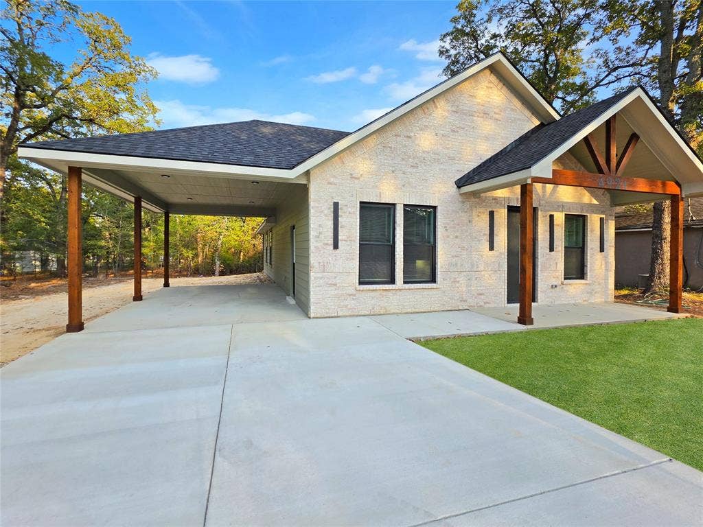 4924 Boca Chica, Malakoff, TX 75148
