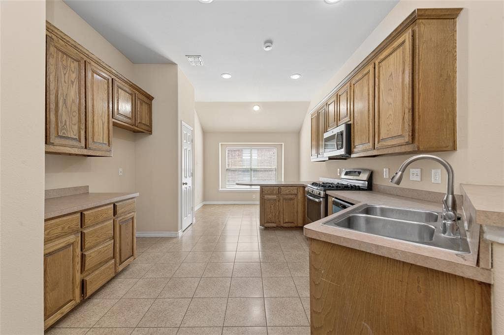 515 Mustang Trail, Celina, TX 75009