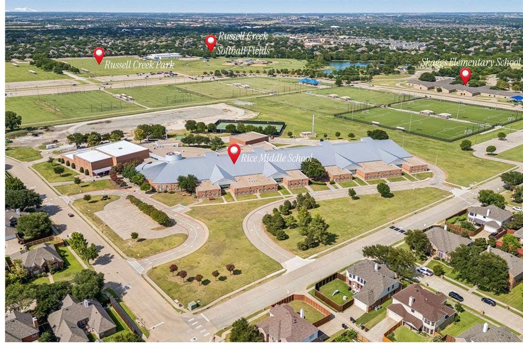 8121 Skyridge Drive, Plano, TX 75025 Conveniently located near Skaggs Elementary School and Rice Middle School.