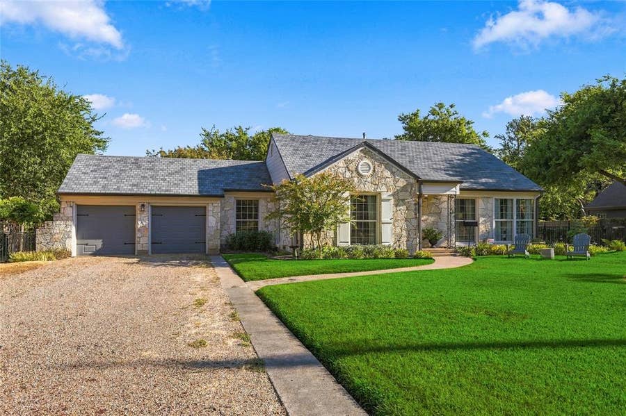 Property photo for 9807 Redondo Drive, Dallas, TX