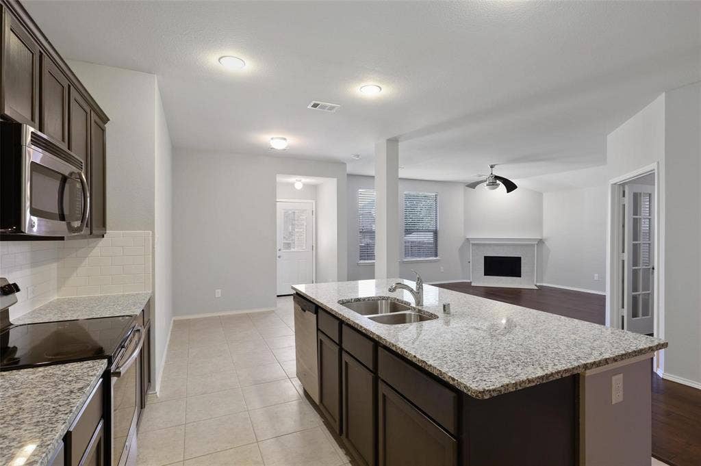 1725 Wildflower Lane, Wylie, TX 75098 1725 Wildflower Lane, Wylie, TX 75098