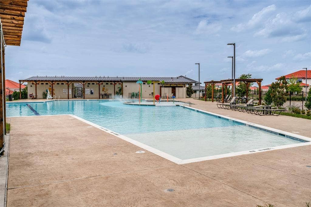 10950 Downy Cup Drive, Frisco, TX 75035 10950 Downy Cup Drive, Frisco, TX 75035