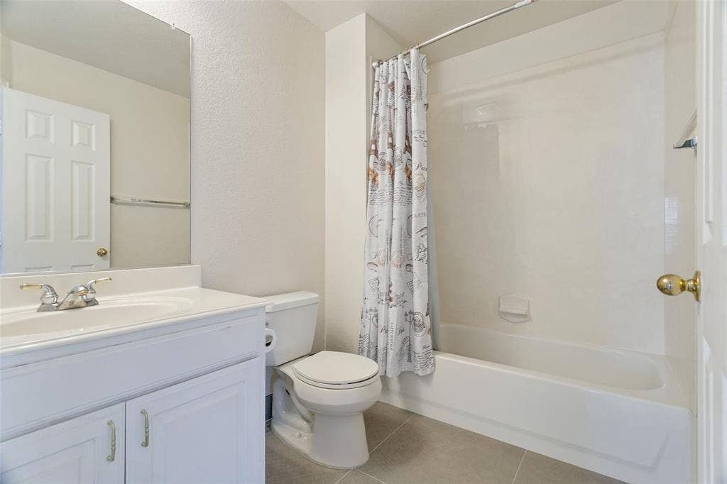 1224 Willowdale Lane, Irving, TX 75063
