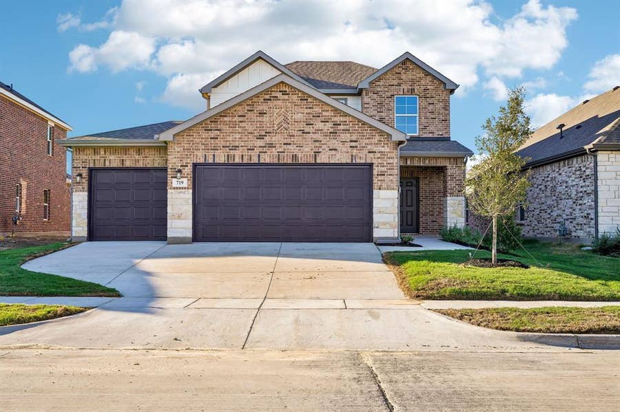 Property photo for 719 Carson Drive, Forney, TX