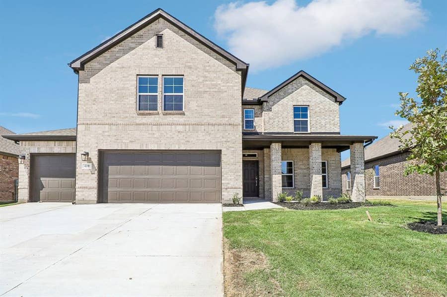 Property photo for 619 Landry Lane, Forney, TX