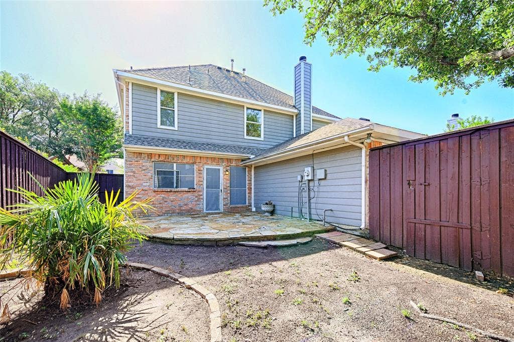 2325 Havard Oak Drive, Plano, TX 75074 2325 Havard Oak Drive, Plano, TX 75074