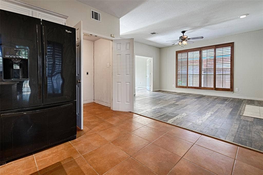 2325 Havard Oak Drive, Plano, TX 75074 2325 Havard Oak Drive, Plano, TX 75074