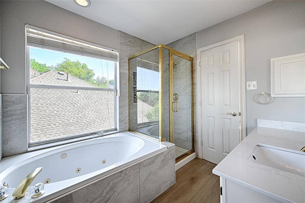 2325 Havard Oak Drive, Plano, TX 75074 2325 Havard Oak Drive, Plano, TX 75074