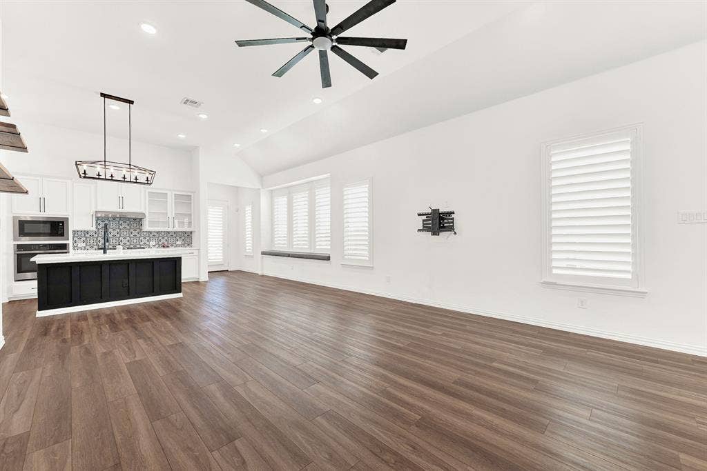 720 Skyview Court, Celina, TX 75009