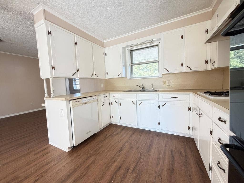 111 E Dawn Drive, Robinson, TX 76706 111 E Dawn Drive, Robinson, TX 76706
