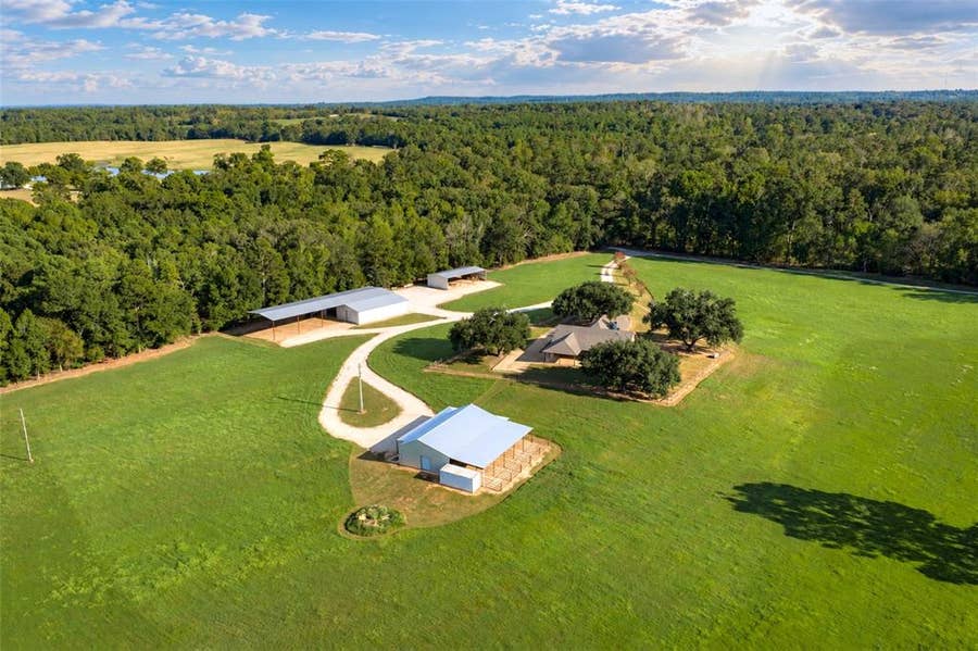 Property photo for 3219 County Road 1508, Jacksonville, TX