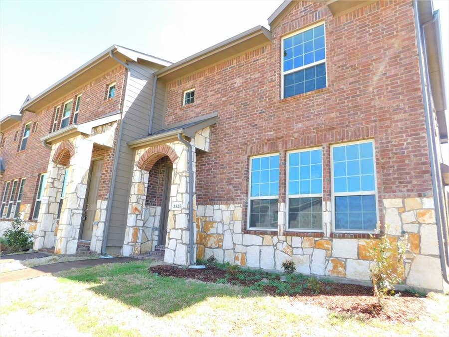 Property photo for 3325 Solana Circle, Denton, TX