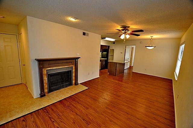 6910 Skillman Street, #1013, Dallas, TX 75231