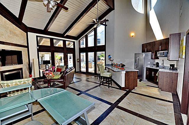 6910 Skillman Street, #1013, Dallas, TX 75231