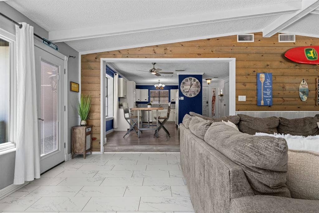 349 Arrowhead Point Road, Belton, TX 76513 349 Arrowhead Point Road, Belton, TX 76513