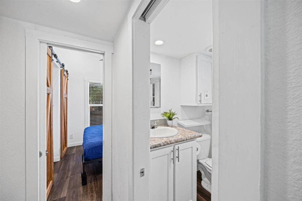 349 Arrowhead Point Road, Belton, TX 76513 Guest House