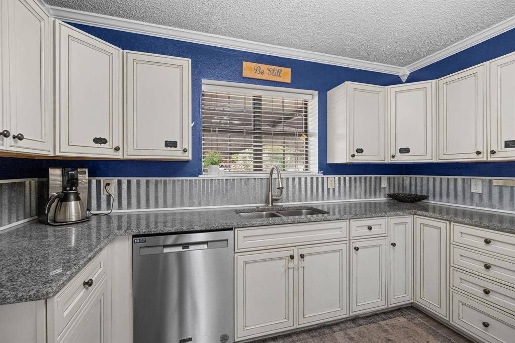 349 Arrowhead Point Road, Belton, TX 76513 349 Arrowhead Point Road, Belton, TX 76513