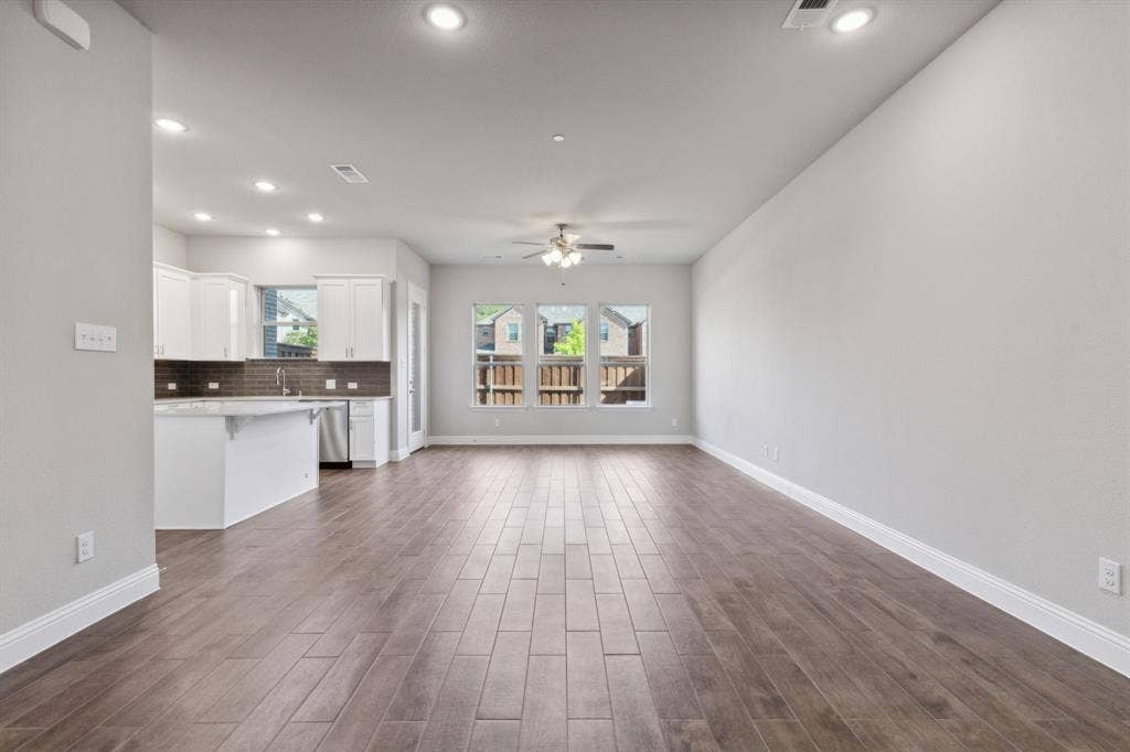 813 Heart Reef Road, Plano, TX 75075 Representative Photo – Not Actual Home