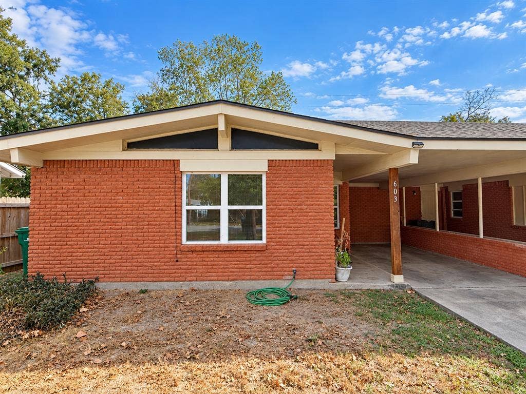 603 N Rita Street, Lacy Lakeview, TX 76705 603 N Rita Street, Lacy Lakeview, TX 76705