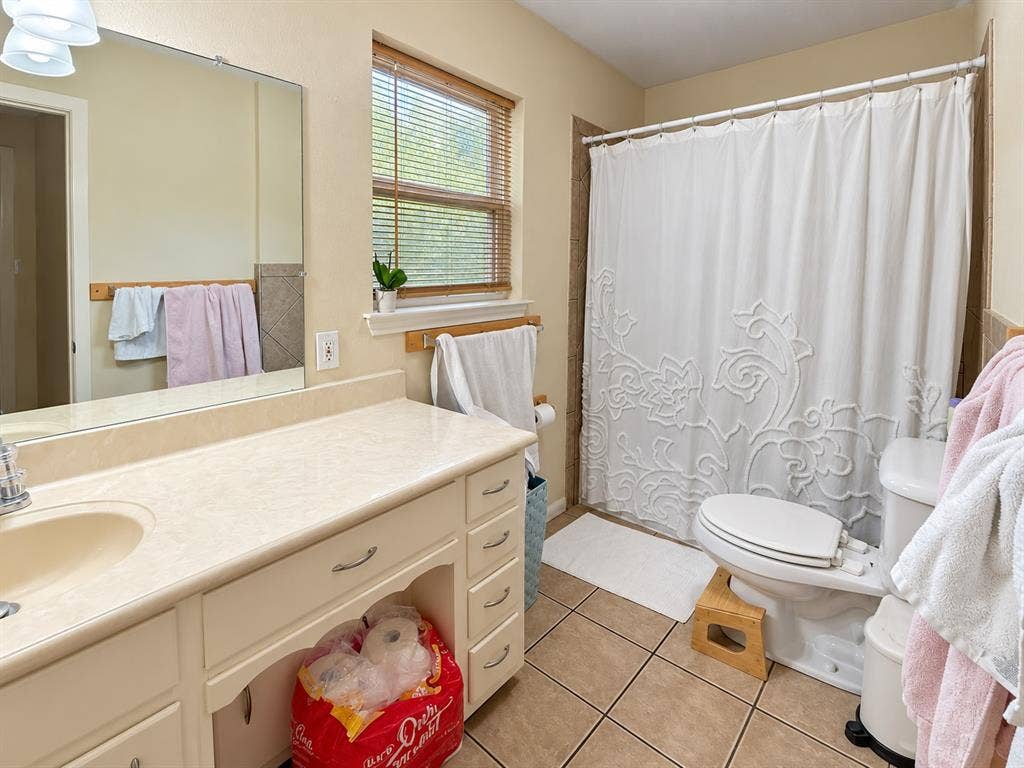 603 N Rita Street, Lacy Lakeview, TX 76705 603 N Rita Street, Lacy Lakeview, TX 76705