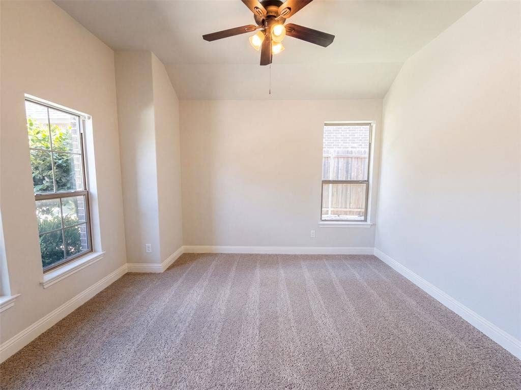 130 Red Pine Drive, Red Oak, TX 75154 130 Red Pine Drive, Red Oak, TX 75154