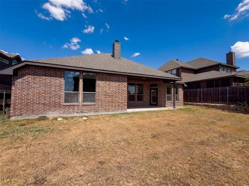 130 Red Pine Drive, Red Oak, TX 75154 130 Red Pine Drive, Red Oak, TX 75154