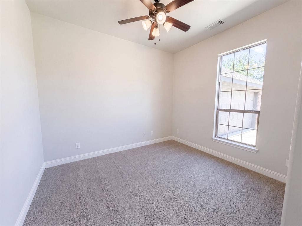 130 Red Pine Drive, Red Oak, TX 75154 130 Red Pine Drive, Red Oak, TX 75154