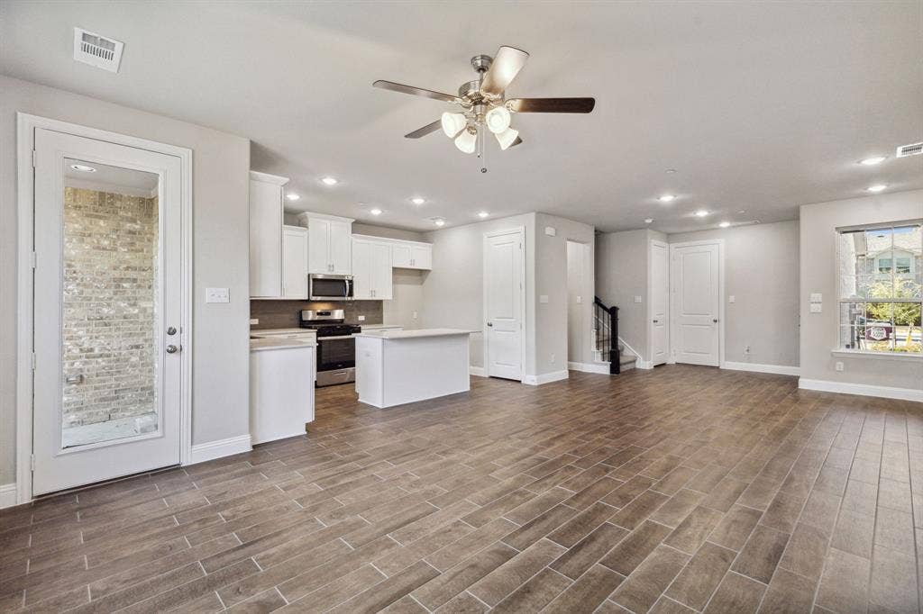 908 Heart Reef Road, Plano, TX 75075 Representative Photo – Not Actual Home