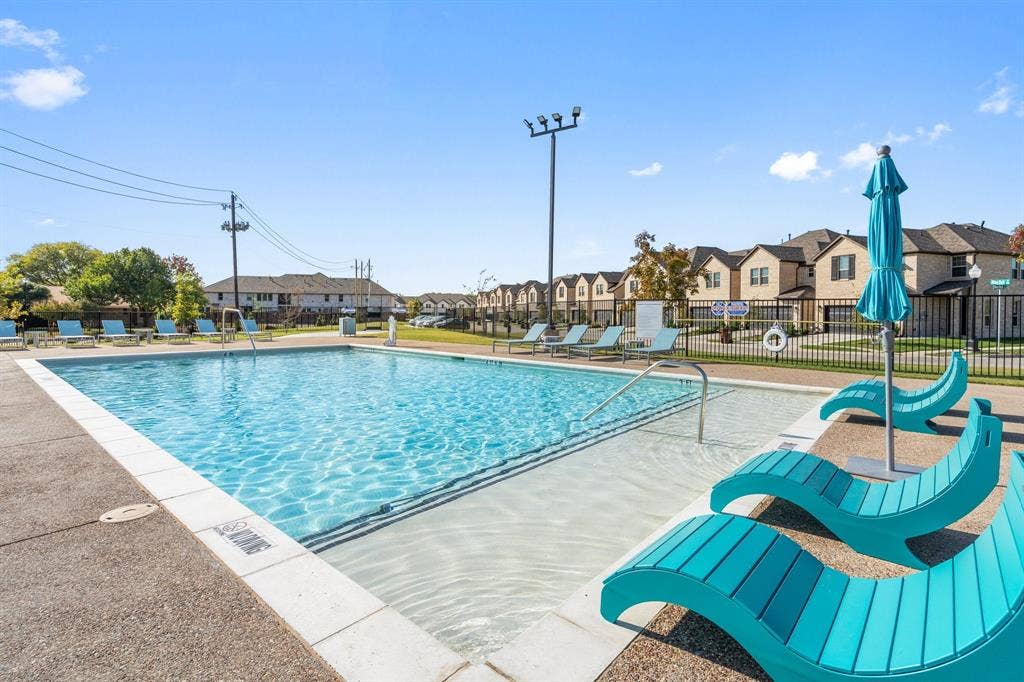 908 Heart Reef Road, Plano, TX 75075 908 Heart Reef Road, Plano, TX 75075