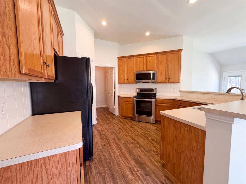 6312 Candletree Lane, McKinney, TX 75070 6312 Candletree Lane, McKinney, TX 75070