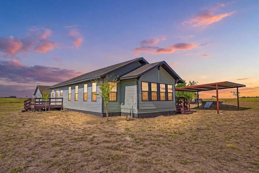 Property photo for 10201 County Road 107, Alvarado, TX