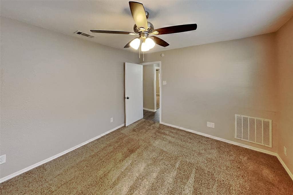 3905 Branch Hollow Drive, Plano, TX 75023 3905 Branch Hollow Drive, Plano, TX 75023