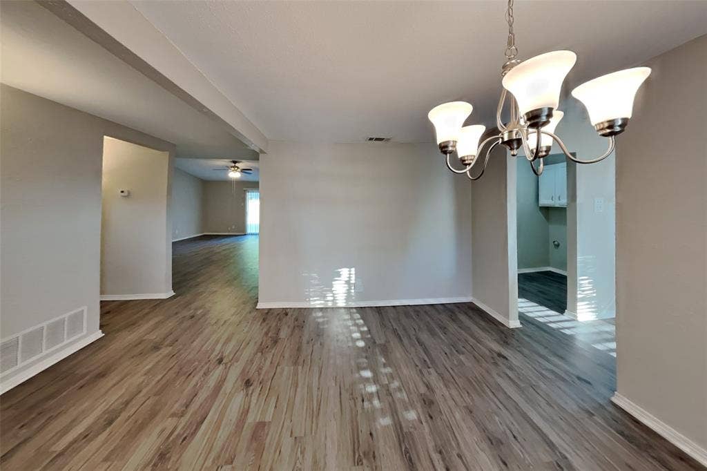 3905 Branch Hollow Drive, Plano, TX 75023 3905 Branch Hollow Drive, Plano, TX 75023