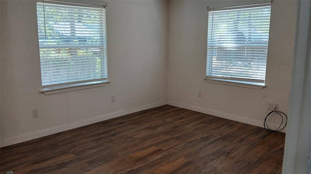 630 CEDARCREST Drive, Tool, TX 75143