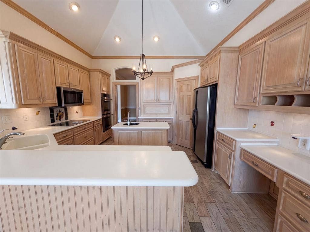 619 Edgewood Lane, Ovilla, TX 75154