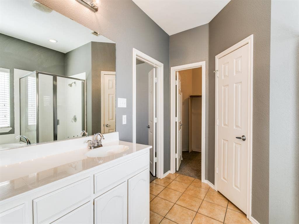 6357 Redeagle Creek Drive, Fort Worth, TX 76179