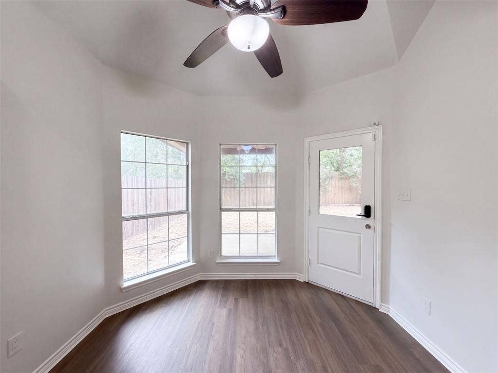 5821 Starboardway Drive, Fort Worth, TX 76135