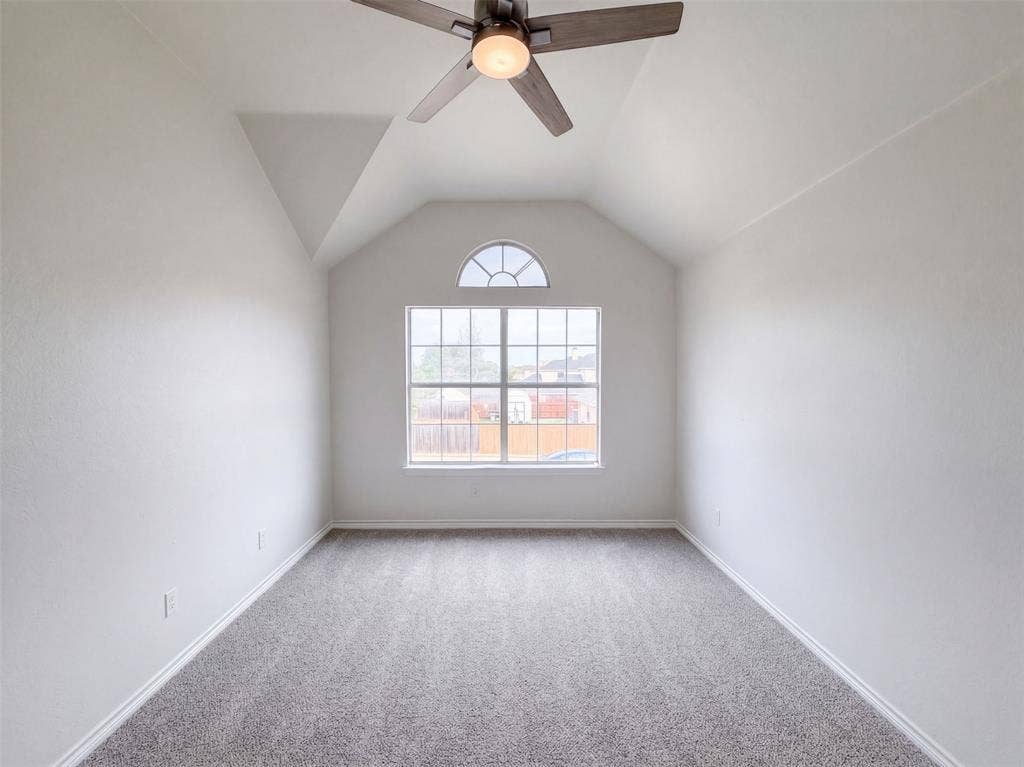5821 Starboardway Drive, Fort Worth, TX 76135