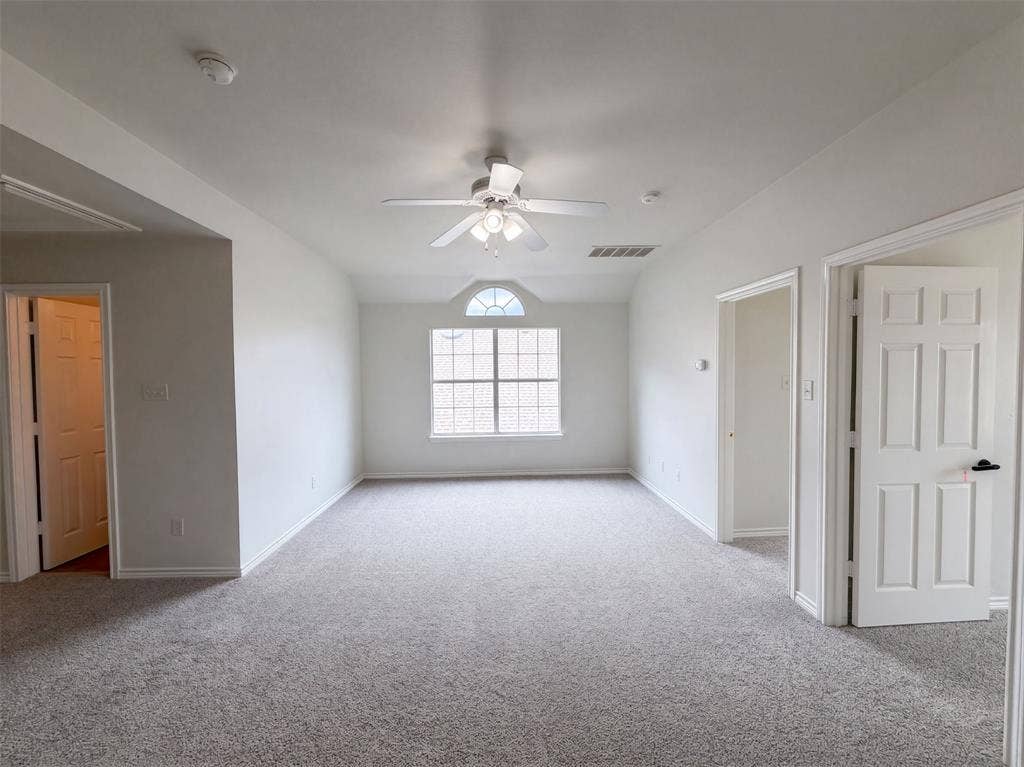 5821 Starboardway Drive, Fort Worth, TX 76135