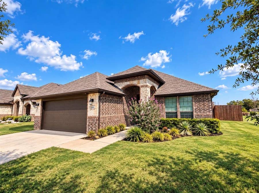 Property photo for 100 Gardenia Drive, Azle, TX