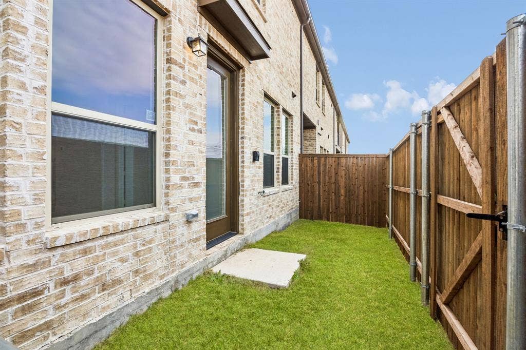 816 Heart Reef Road, Plano, TX 75075 Representative Photo – Not Actual Home