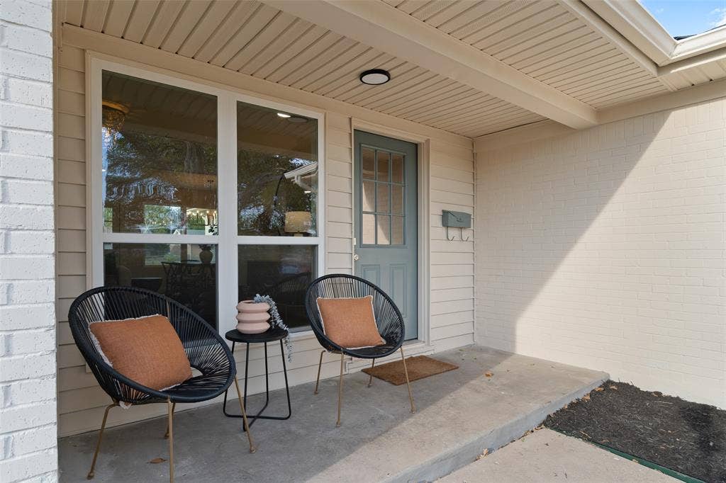 613 E Tyler Street, Richardson, TX 75081 613 E Tyler Street, Richardson, TX 75081